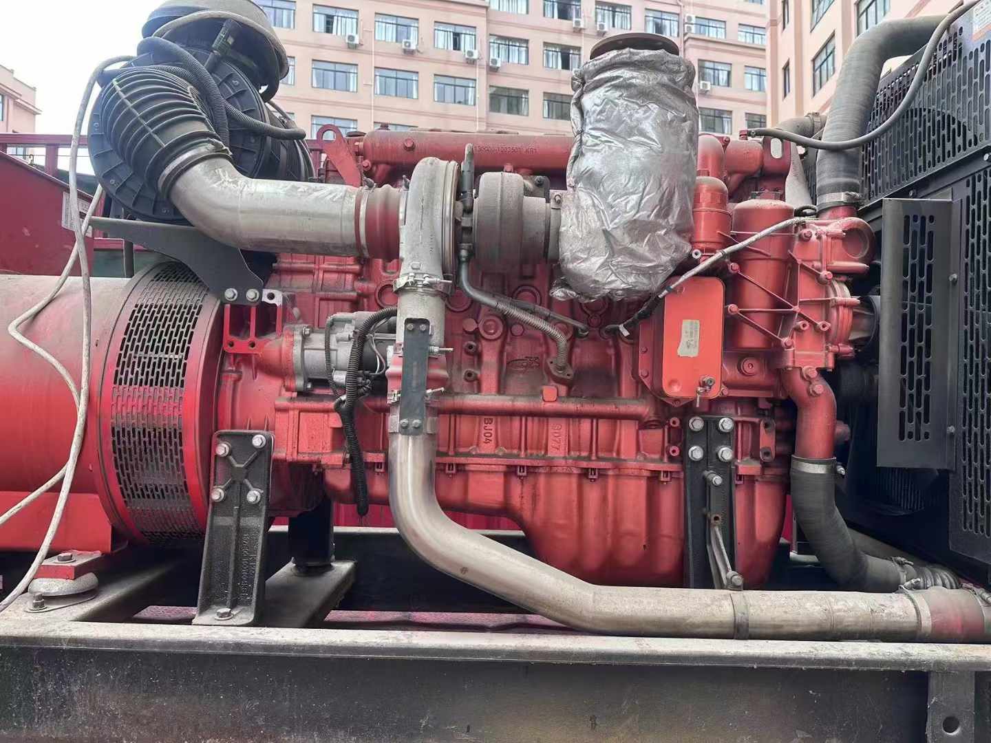 正镶白如何选择适合 600kW 柴油发电机组的过载保护器？